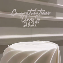 Load image into Gallery viewer, Congratulations Class of 2021 Cake Topper
